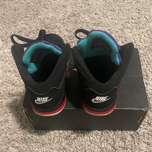 Jordan Retro 5 - Picture 3 of 4